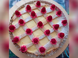 recept Křehký koláč mřížkový s tvarohem, mascarpone a malinami